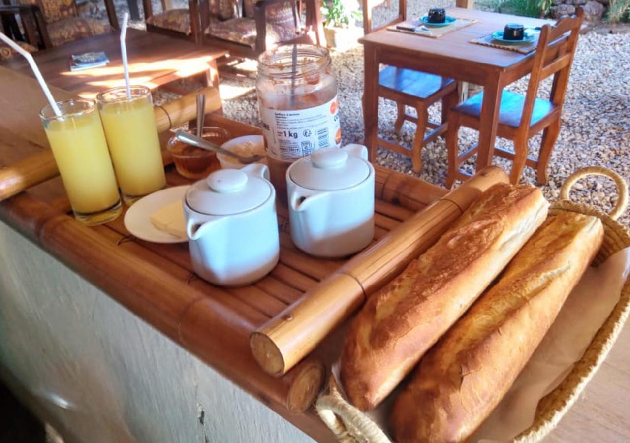 Hotel Le Petit Paradis Antsiranana Bagian luar foto